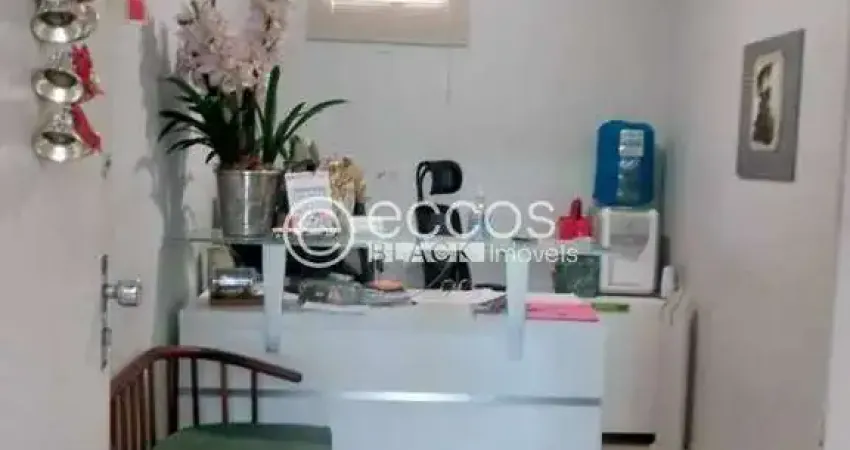 Sala comercial à venda na Rua dos Otoni, 485, Santa Efigênia, Belo Horizonte