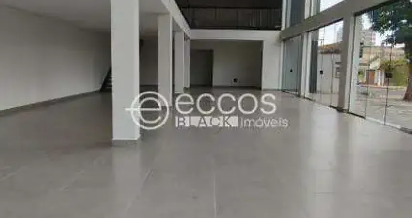 Galpão para aluguel, 6 vagas, Santa Mônica - Uberlândia/MG