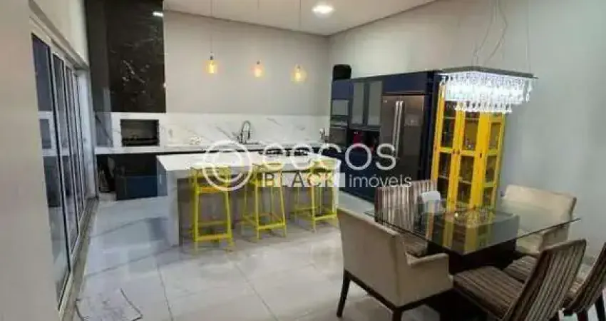 Casa em condomínio à venda, 3 quartos, 2 suítes, 2 vagas, vila arquelau - uberaba/mg
