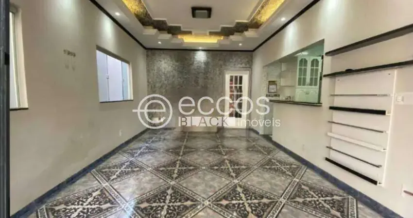 Casa à venda, 3 quartos, 1 suíte, 2 vagas, jardim elza amuí i - uberaba/mg