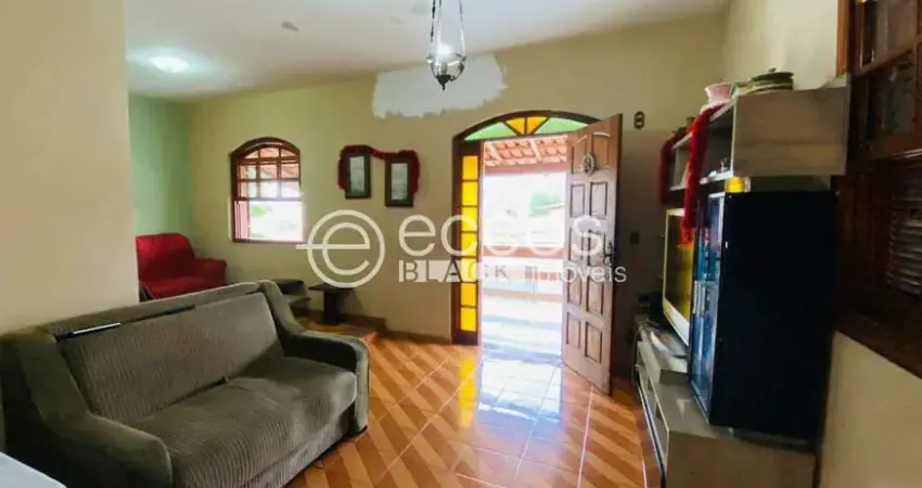 Casa à venda, 3 quartos, 1 suíte, 2 vagas, padre eustáquio - belo horizonte/mg