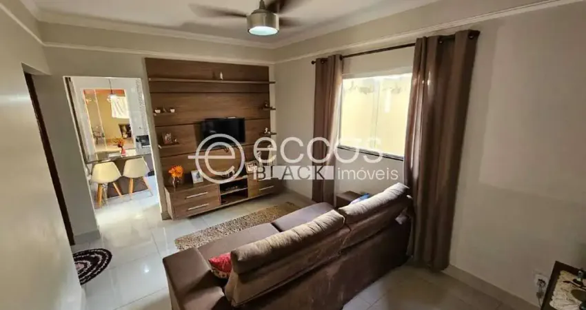 Casa à venda, 2 quartos, 2 vagas, residencial morumbi - uberaba/mg
