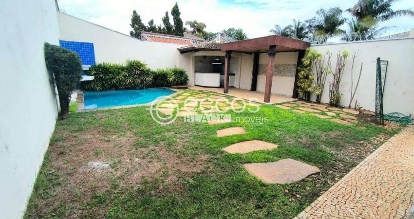 Casa à venda, 4 quartos, 2 suítes, 3 vagas, Jardim Karaíba - Uberlândia/MG