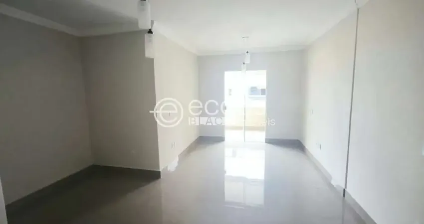 Apartamento para aluguel, 3 quartos, 1 suíte, 2 vagas, Brasil - Uberlândia/MG