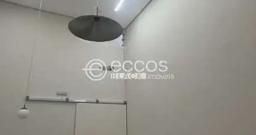 Sala comercial para alugar na Rua Izaura Augusta Pereira, 576, Santa Mônica, Uberlândia