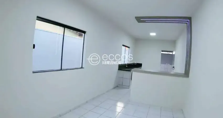 Casa à venda, 3 quartos, 1 suíte, 2 vagas, Nossa Senhora das Graças - Uberlândia/MG