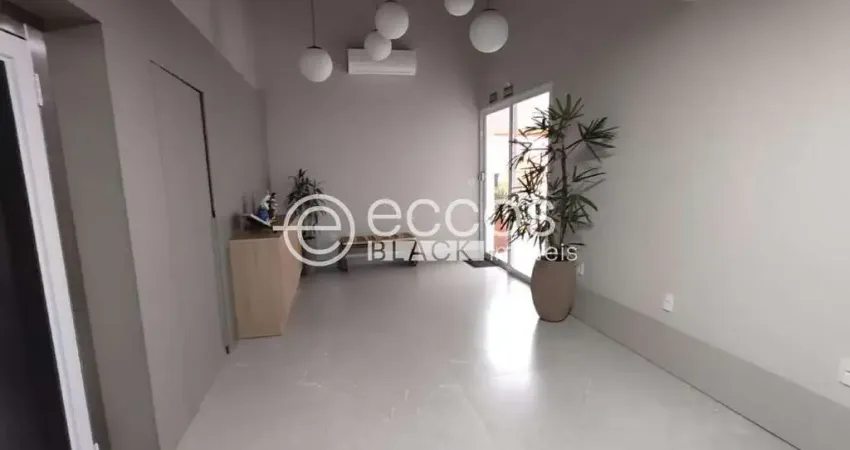 Sala comercial para alugar na Avenida João Pinheiro, 4623, Umuarama, Uberlândia