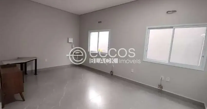 Sala comercial para alugar na Avenida João Pinheiro, 4614, Umuarama, Uberlândia