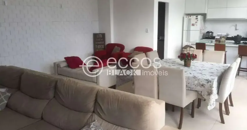 Casa à venda, 3 quartos, 1 suíte, 3 vagas, maravilha - uberlândia/mg