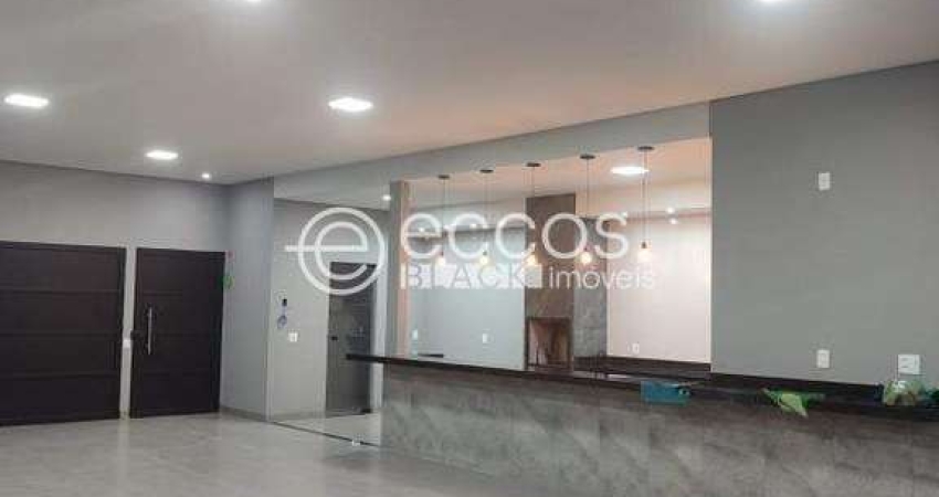 Casa à venda, 4 quartos, 4 suítes, 4 vagas, Rosário - ARAGUARI/MG