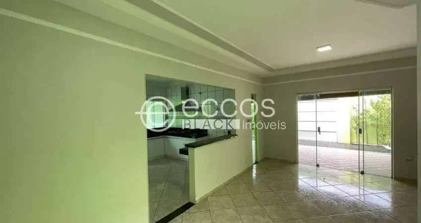 Casa à venda, 3 quartos, 1 suíte, 3 vagas, jardim patrícia - uberlândia/mg
