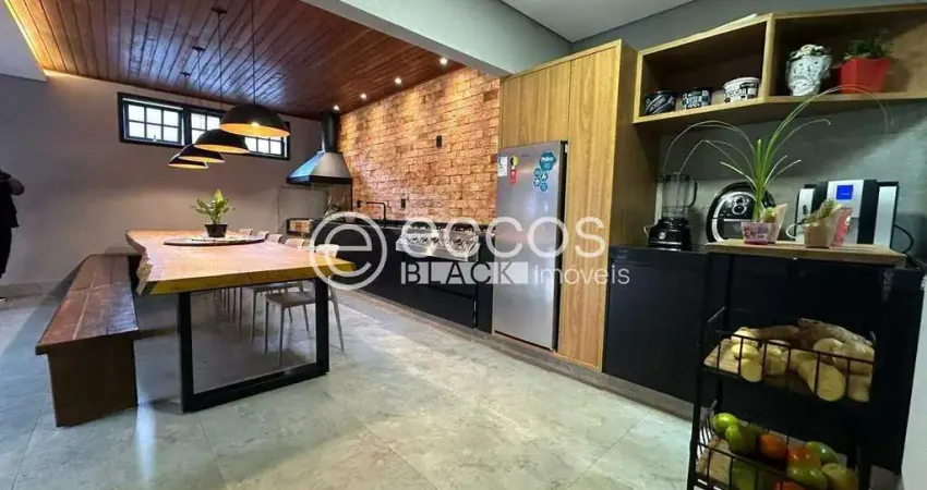 Casa à venda, 4 quartos, 4 suítes, 3 vagas, buritis - uberlândia/mg