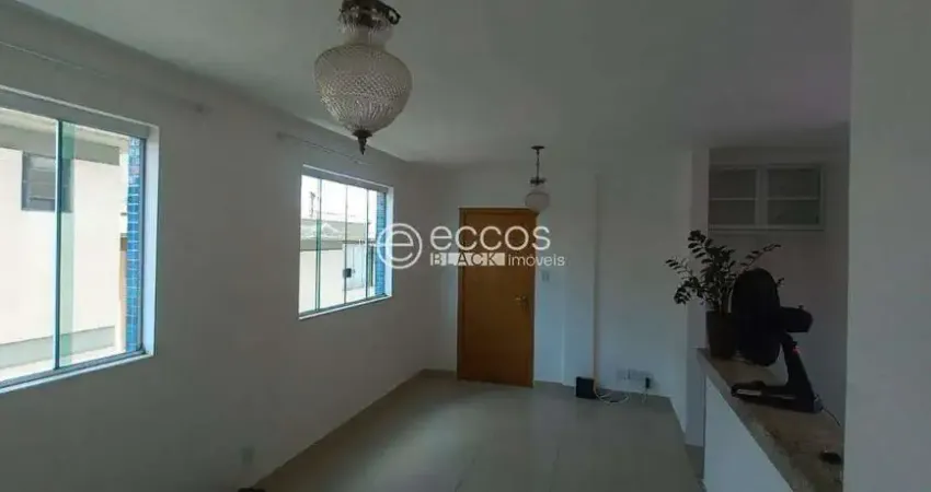 Apartamento à venda, 3 quartos, 1 suíte, Sagrada Família - Belo Horizonte/MG