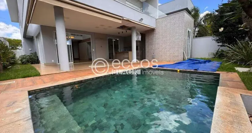 Casa em condomínio para aluguel, 3 quartos, 3 suítes, 4 vagas, Jardim Sul - Uberlândia/MG