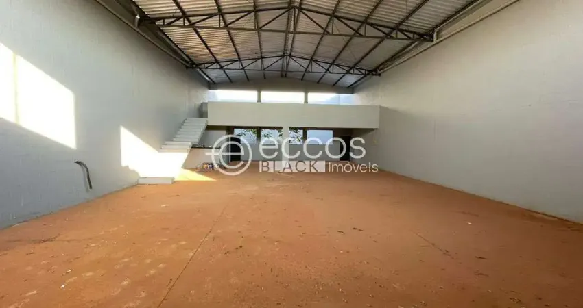 Barracão / Galpão / Depósito para alugar na Avenida Yuri Resende Miranda, --, Novo Mundo, Uberlândia
