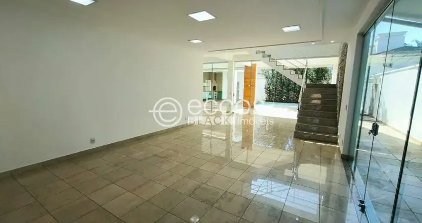 Casa em condomínio para aluguel, 3 quartos, 3 suítes, 6 vagas, Morada da Colina - Uberlândia/MG