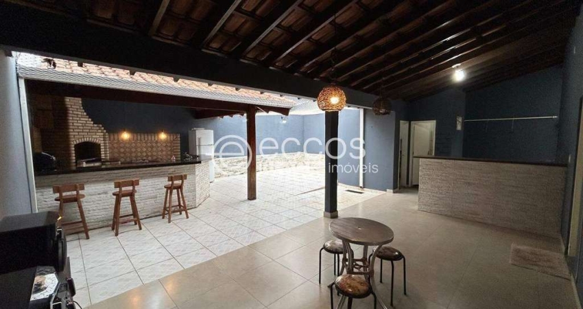 Casa à venda, 3 quartos, 2 suítes, 5 vagas, Vigilato Pereira - Uberlândia/MG