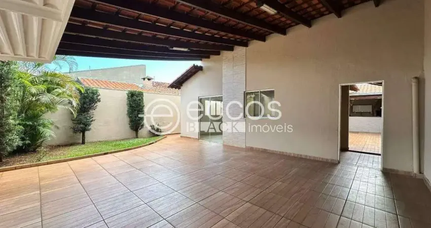 Casa à venda, 3 quartos, 2 vagas, loteamento residencial cândida borges - uberaba/mg