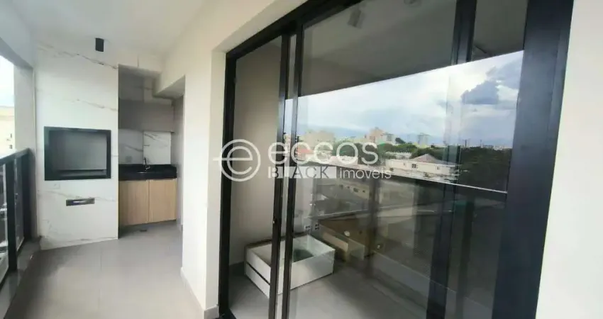Apartamento para aluguel, 3 quartos, 1 suíte, 2 vagas, Nossa Senhora Aparecida - Uberlândia/MG