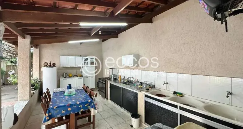 Casa à venda, 3 quartos, 1 suíte, 2 vagas, residencial estados unidos - uberaba/mg