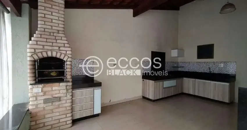 Casa à venda, 2 quartos, 1 suíte, 2 vagas, cidade jardim - uberlândia/mg