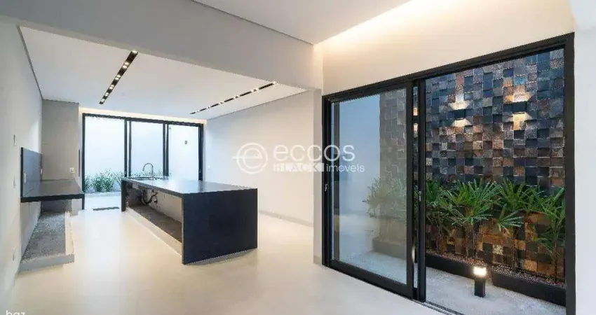 Casa à venda, 3 quartos, 3 suítes, 2 vagas, Jardim Europa - Uberlândia/MG