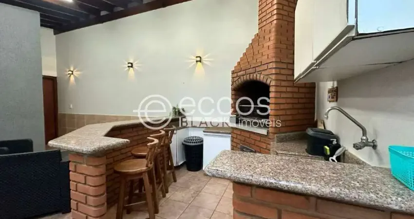 Casa à venda, 4 quartos, 1 suíte, 2 vagas, conjunto manoel mendes - uberaba/mg
