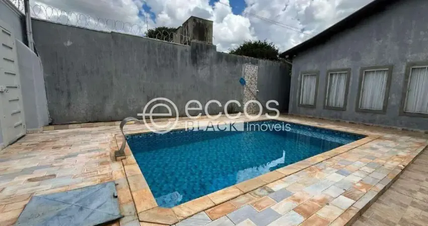 Casa à venda, 3 quartos, 1 suíte, 2 vagas, parque são geraldo - uberaba/mg