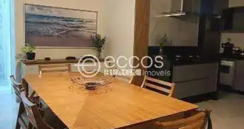 Apartamento à venda, 3 quartos, 1 suíte, 1 vaga, Custódio Pereira - Uberlândia/MG