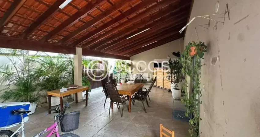 Casa à venda, 2 quartos, 3 vagas, residencial morada du park - uberaba/mg