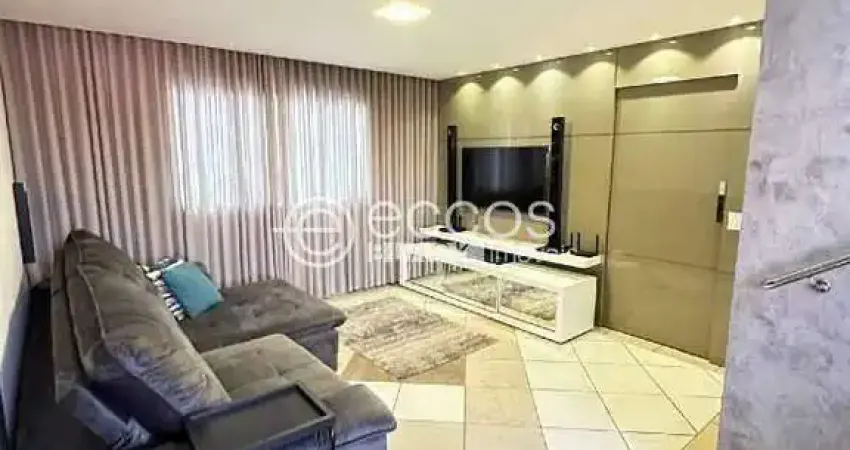 Cobertura à venda, 4 quartos, 1 suíte, 2 vagas, Tubalina - Uberlândia/MG