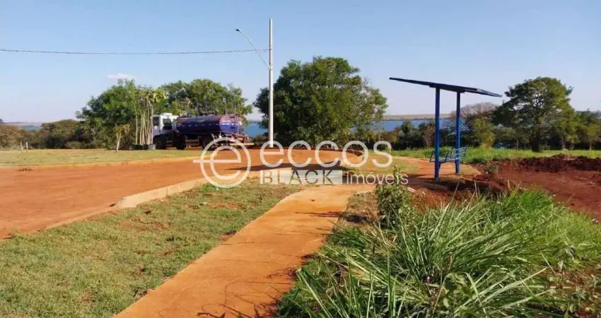Terreno à venda na Chácaras Águas Claras, na represa de Volta Grande - Município, 76, Zona Rural, Água Comprida