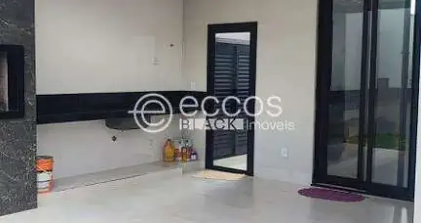 Casa à venda, 3 quartos, 3 suítes, 2 vagas, Aclimação - Uberlândia/MG