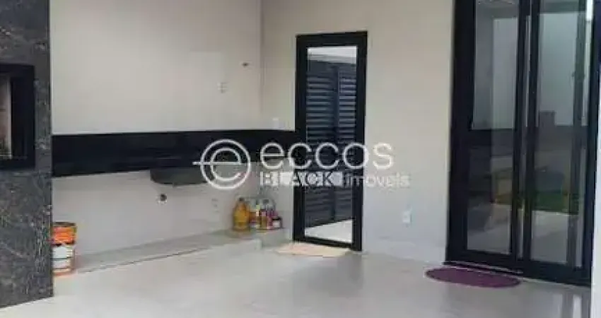 Casa à venda, 3 quartos, 3 suítes, 2 vagas, aclimação - uberlândia/mg