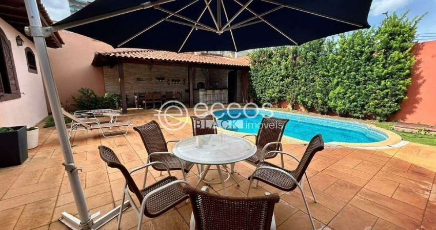 Casa à venda, 6 quartos, 6 suítes, 5 vagas, Lídice - Uberlândia/MG