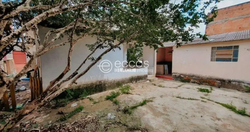 Casa à venda, 3 quartos, 2 vagas, Lídice - Uberlândia/MG
