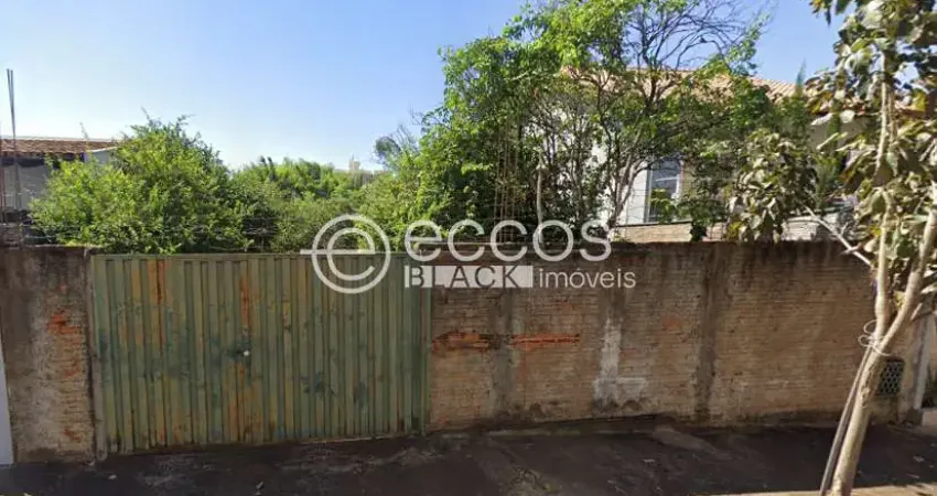 Terreno à venda na Rua Engenheiro Foze Kalil Abrahão, 356, Mercês, Uberaba