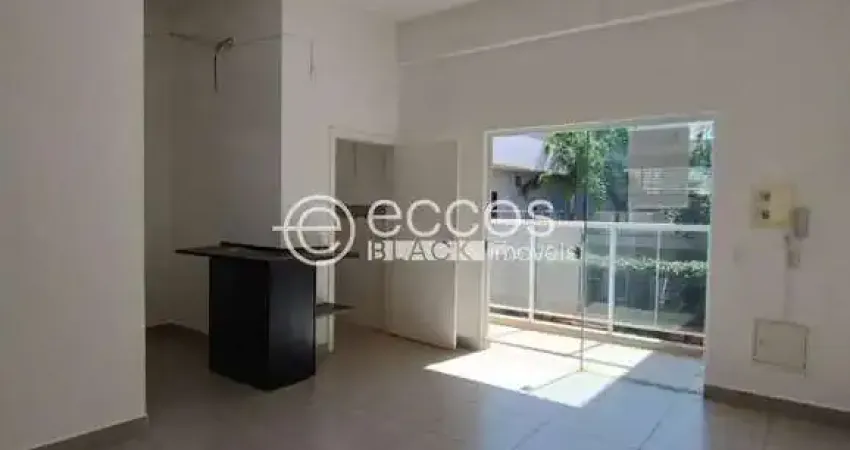 Sala comercial para alugar na Rua Espírito Santo, 174, Brasil, Uberlândia