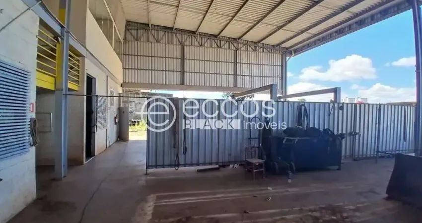 Barracão / Galpão / Depósito para alugar na Rua Rafael Lucas Xavier Santos, 273, Distrito Industrial, Uberlândia