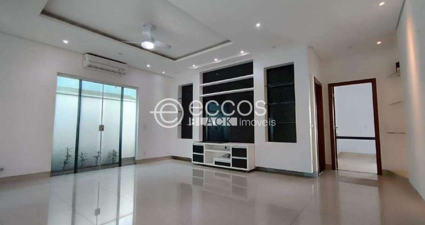 Casa em condomínio para aluguel, 3 quartos, 2 suítes, 2 vagas, Jardim Inconfidência - Uberlândia/MG