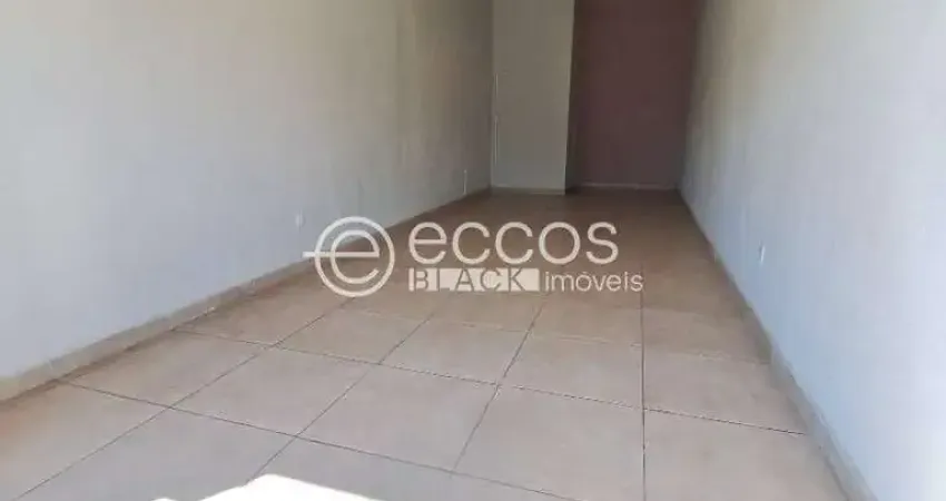 Ponto comercial para alugar na Avenida Brasil, 1359, Fátima, Araguari