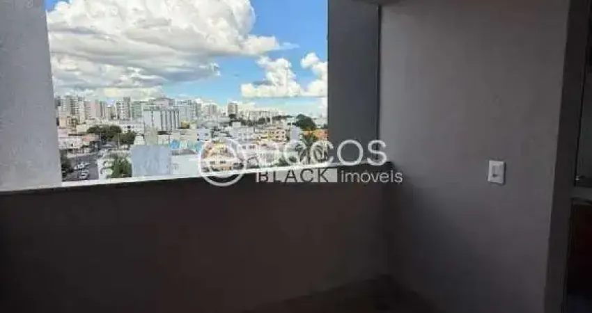 Apartamento à venda, 2 quartos, 1 suíte, 2 vagas, lagoinha - uberlândia/mg