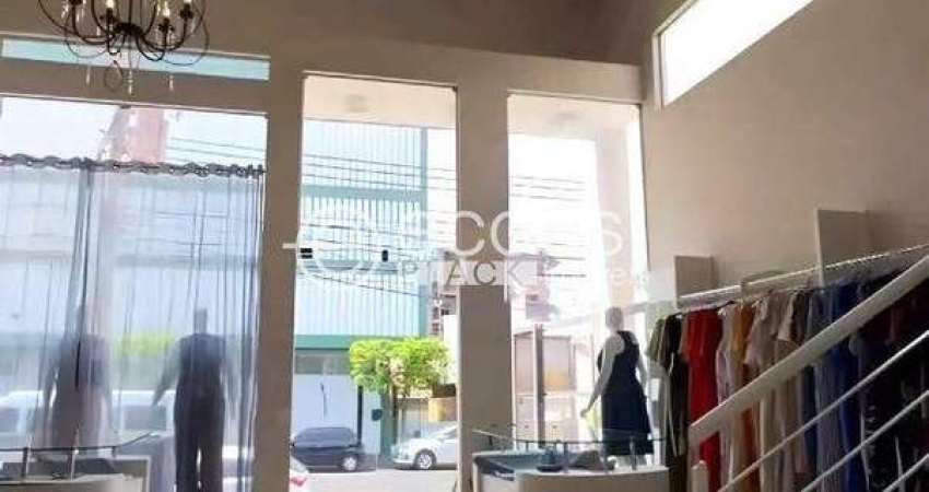 Imóvel Comercial para aluguel, 3 vagas, Centro - Uberlândia/MG