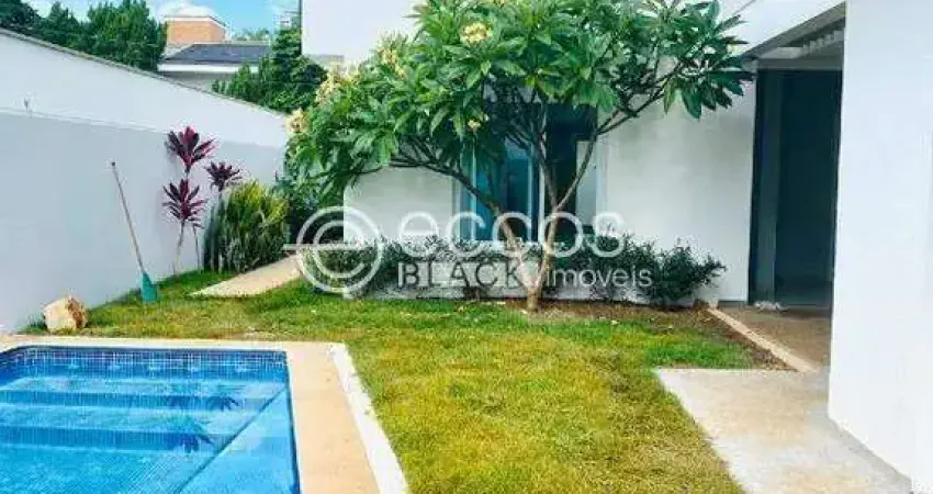 Casa em condomínio para aluguel, 4 quartos, 4 suítes, 2 vagas, Morada da Colina - Uberlândia/MG