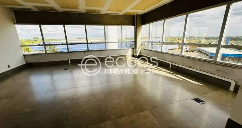 Sala comercial para alugar na Rodovia BR-050, Novo Mundo, Uberlândia