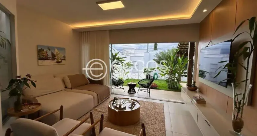 Casa à venda, 3 quartos, 1 suíte, 2 vagas, granada - uberlândia/mg