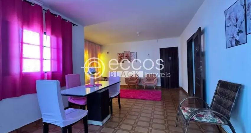 Casa à venda, 5 quartos, 2 suítes, 2 vagas, olinda - uberaba/mg