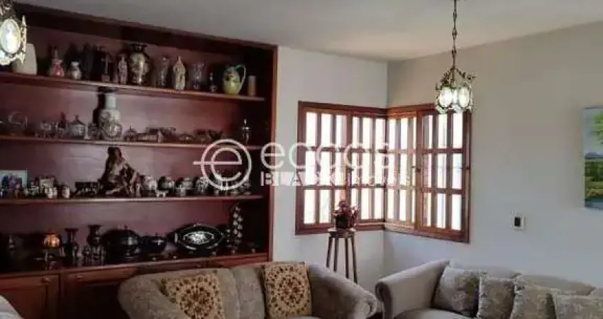 Casa à venda, 3 quartos, 1 suíte, 4 vagas, rosário - araguari/mg