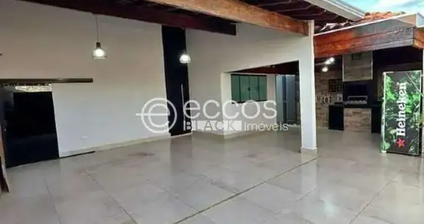 Casa à venda, 4 quartos, 2 suítes, 3 vagas, granada - uberlândia/mg