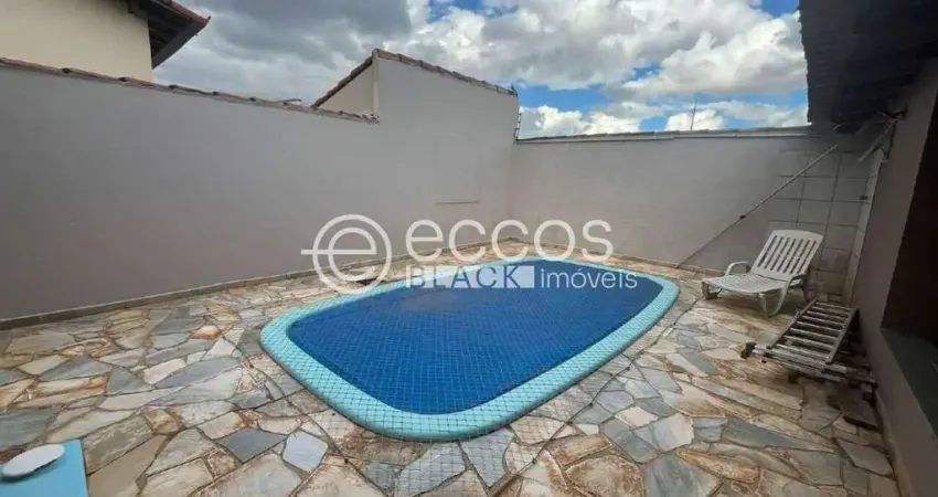 Casa à venda, 3 quartos, 1 suíte, 2 vagas, jardim patrícia - uberlândia/mg